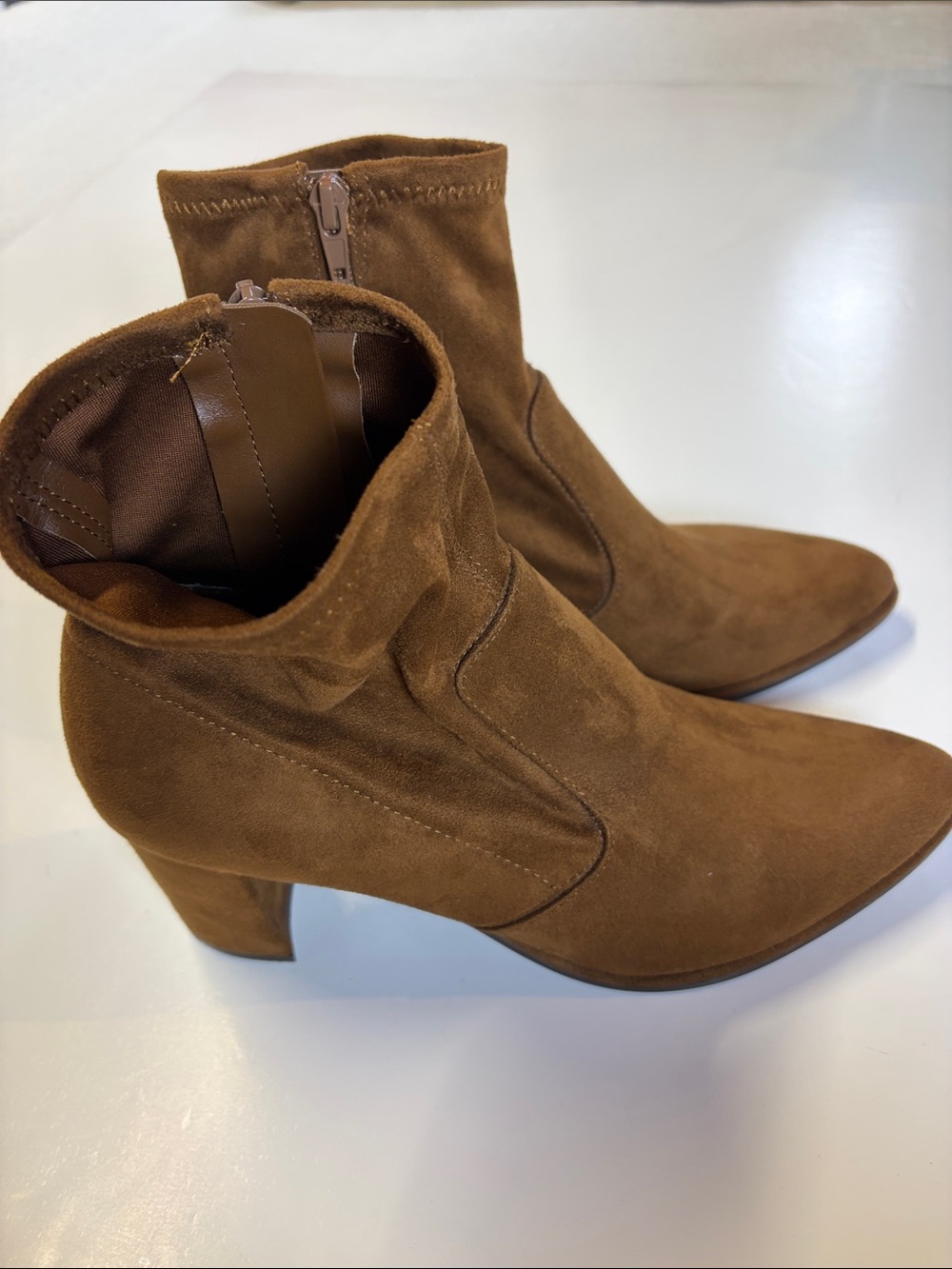 Nine West Brown Micro Suede Ankle Boots Block Heel Zip Booties Sz 9.5 Women - Picture 2 of 8